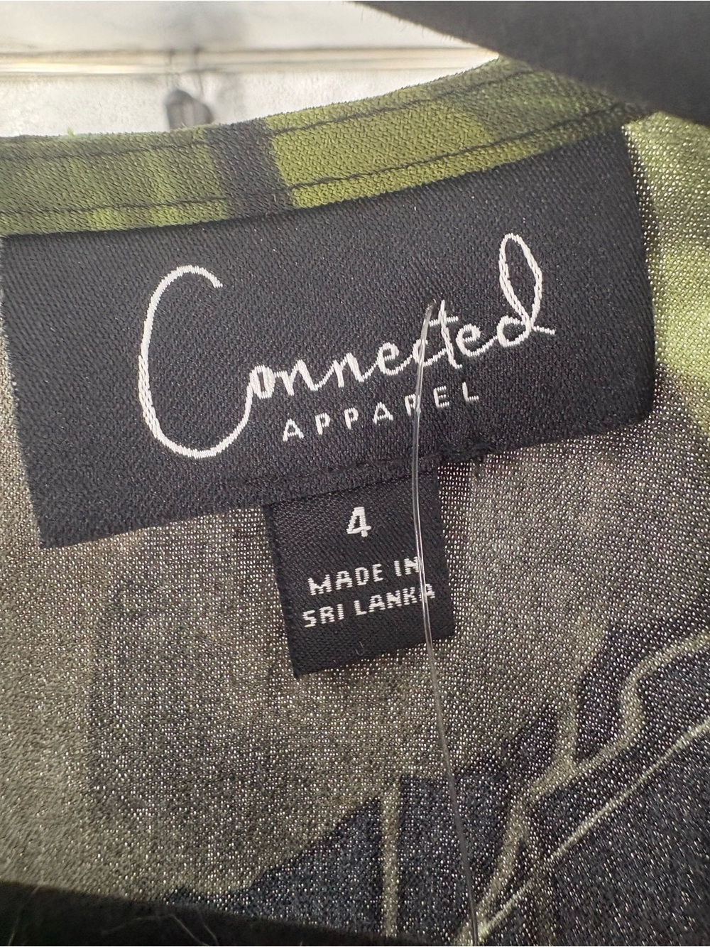New CONNECTED APPAREL Olive Floral Midi Dress - Black & Green size 4 - Picture 4 of 5